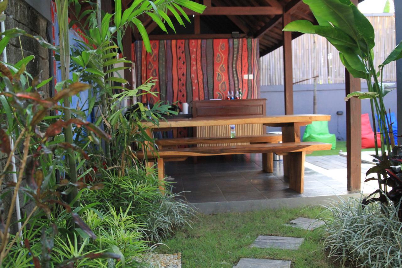 The Tipsy Gypsy Hostel Canggu  Luaran gambar
