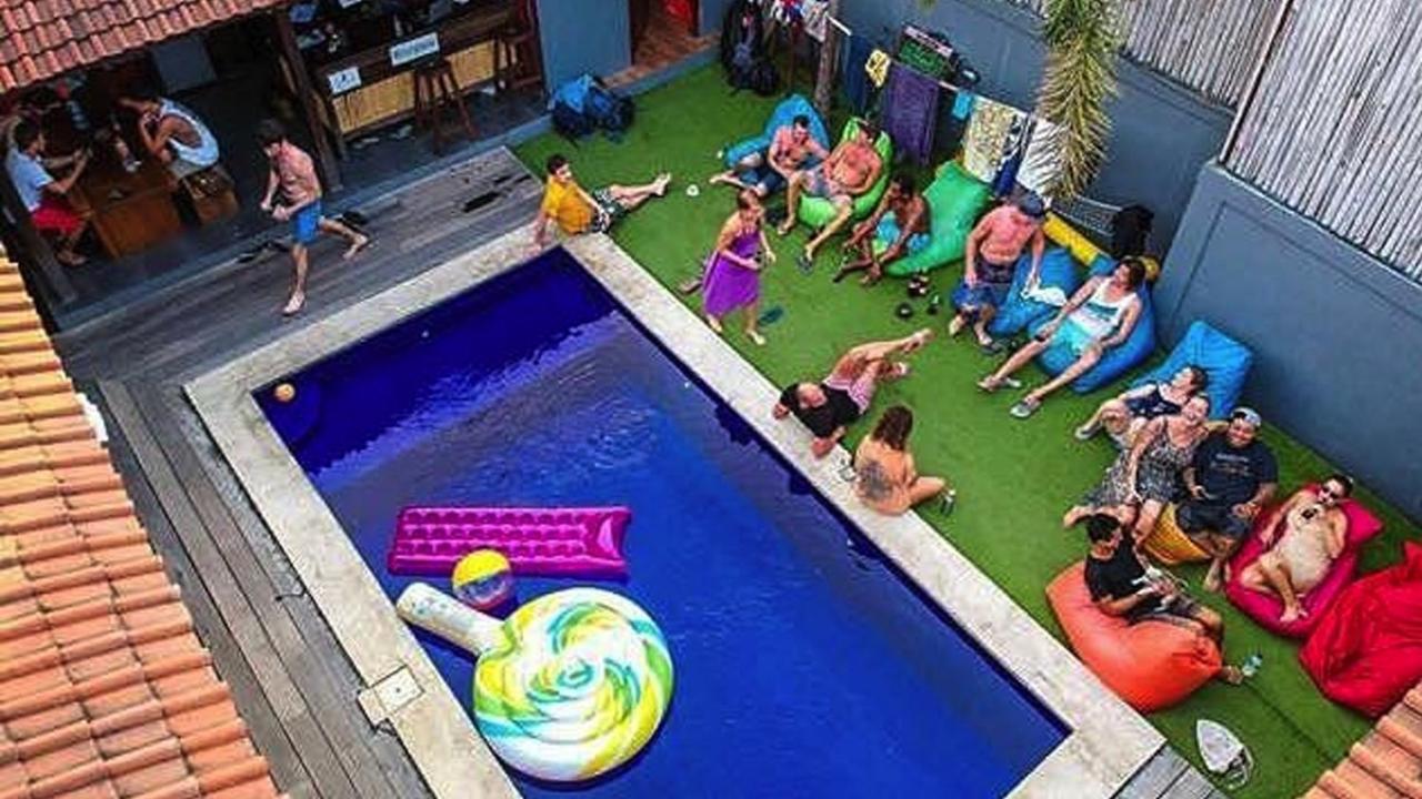 The Tipsy Gypsy Hostel Canggu  Luaran gambar