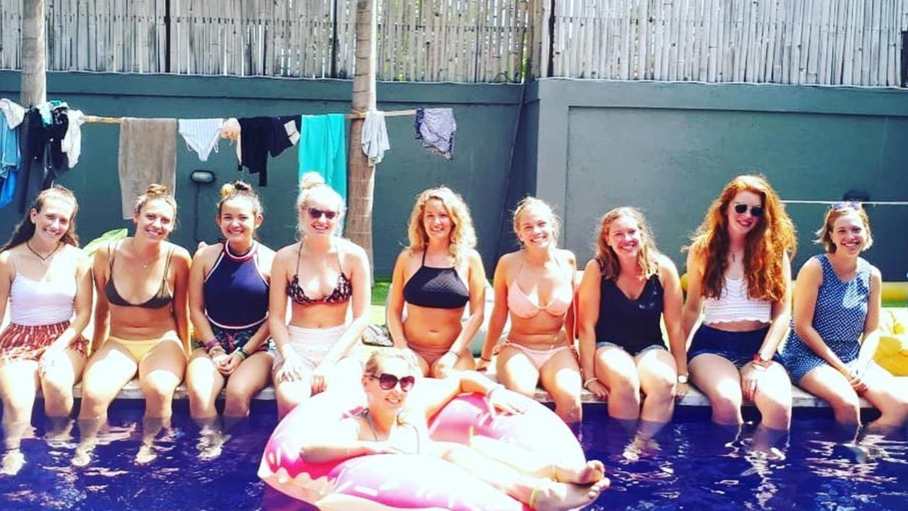 The Tipsy Gypsy Hostel Canggu  Luaran gambar